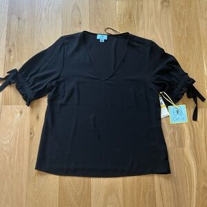 CeCe Black V-Neck Blouse with Tie Sleeves Size M